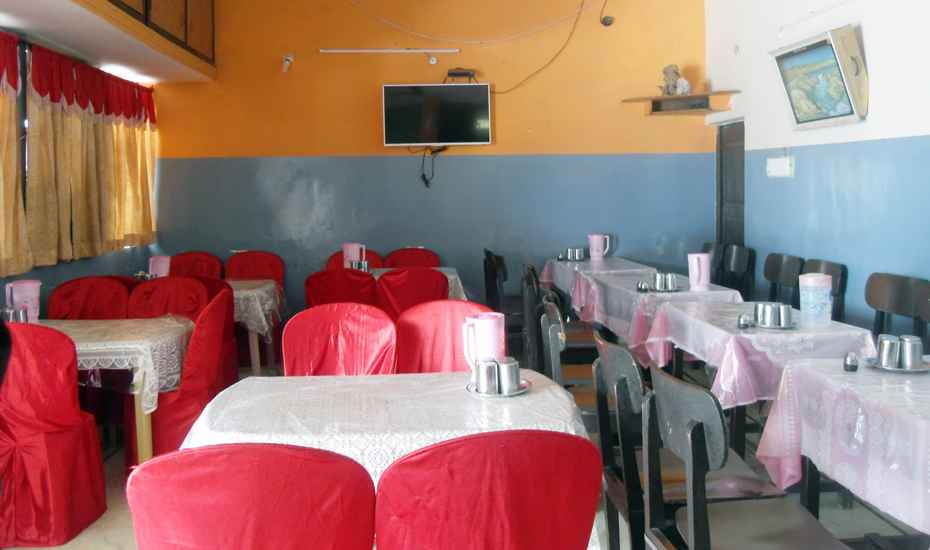 Adarsh Hotel Jabalpur Restaurant