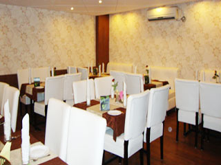 Vijan Palace Hotel Jabalpur Restaurant